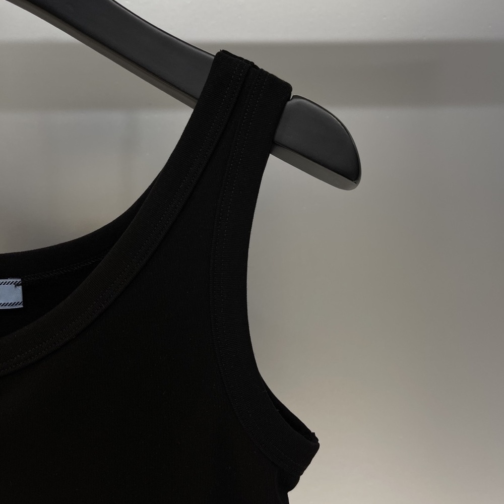 Prada Black Triangle Logo Ribbed Plain Knit Cropped Vest, Crop Top - Picture 4 of 7